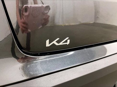 Used 2025 Kia K4 FWD image 24