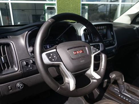 Used 2018 GMC Canyon SLE w/ SLE Convenience Package image 28