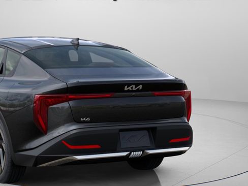 New 2026 Kia K4 EX image 6