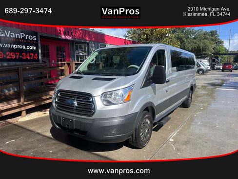 Used 2017 Ford Transit 350 XLT image 1
