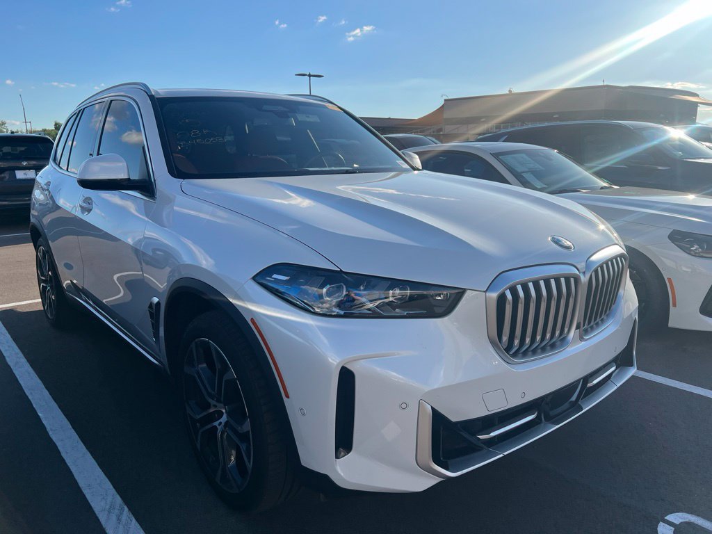 Certified 2024 BMW X5 xDrive40i w/ Premium Package AWD/4WD image 10
