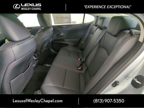 New 2025 Lexus ES 350 w/ Premium Package image 15