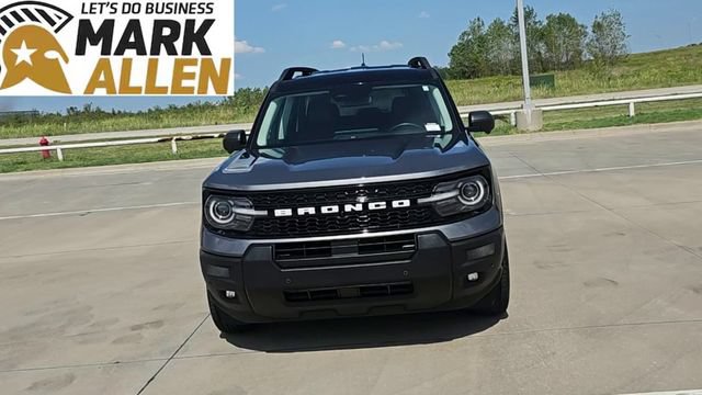 Used 2025 Ford Bronco Sport Outer Banks w/ Outer Banks Tech Package+ AWD/4WD image 3