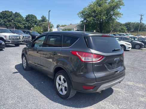 Used 2015 Ford Escape SE FWD image 7