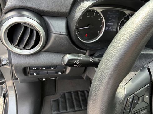 Used 2024 Nissan Versa S w/ S Plus Package image 21