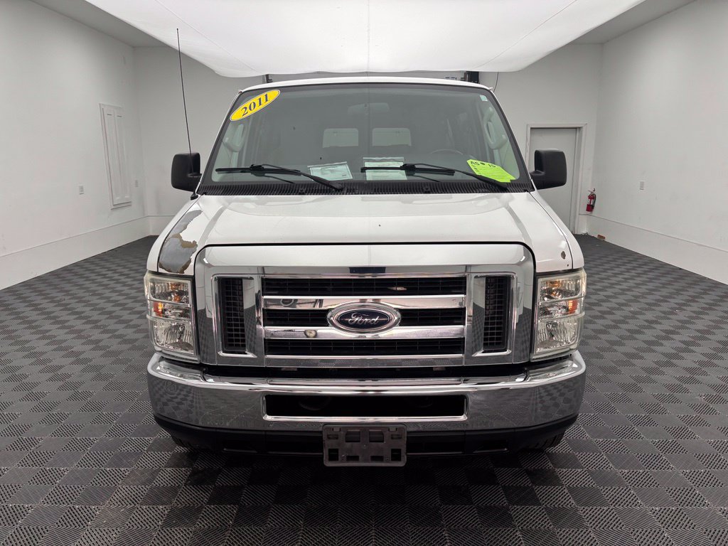 Used 2011 Ford E-350 and Econoline 350 XLT RWD image 14