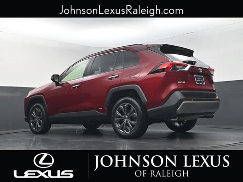 Used 2024 Toyota RAV4 Limited w/ Advanced Technology Package AWD/4WD image 17