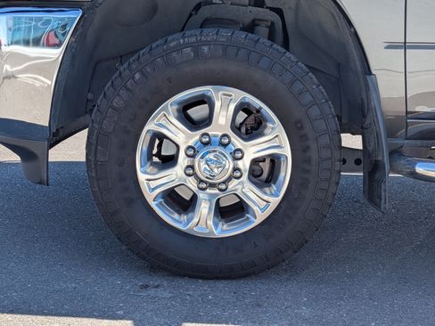 Used 2020 RAM 2500 Big Horn w/ Level 1 Equipment Group AWD/4WD image 48