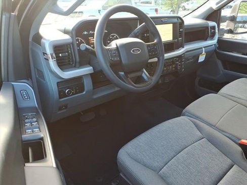 New 2026 Ford F250 XL w/ STX Appearance Package AWD/4WD image 23