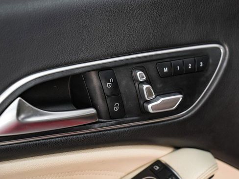 Used 2019 Mercedes-Benz CLA 250 BLIND SPOT NAVIGATION LEATHER image 40