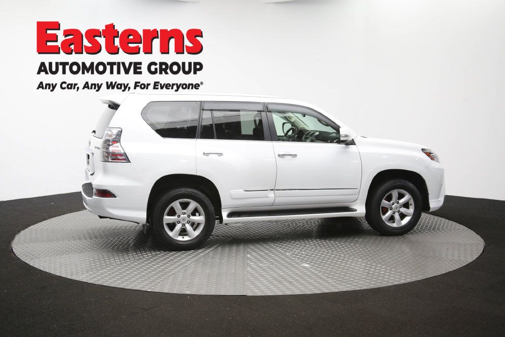 Used 2017 Lexus GX 460 Premium AWD/4WD image 48