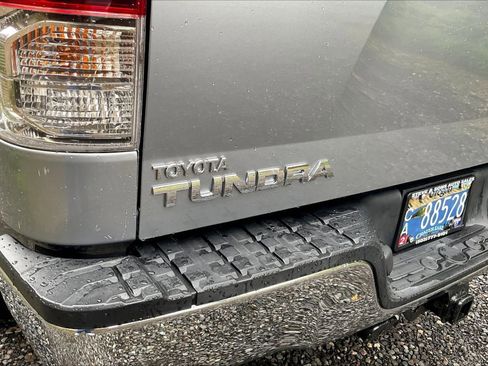 Used 2013 Toyota Tundra 4x4 CrewMax w/ TRD Off-Road Pkg image 23
