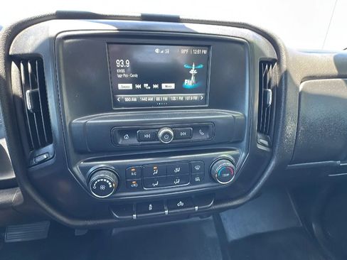 Used 2019 Chevrolet Silverado 2500 W/T w/ WT Convenience Package RWD image 11