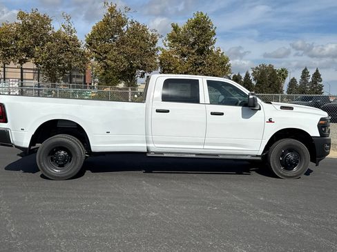 New 2027 RAM 3500 Tradesman AWD/4WD image 2