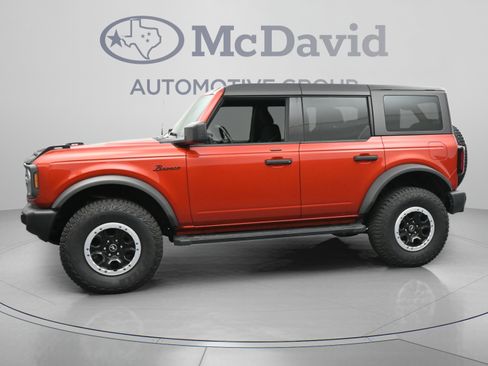 Used 2023 Ford Bronco Big Bend w/ Sasquatch Package AWD/4WD image 5
