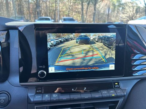 New 2026 Toyota Camry LE image 5