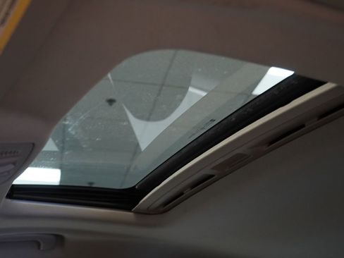Used 2011 Buick Regal CXL w/ RL6 Preferred Equipment Group FWD image 4
