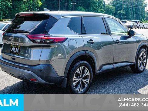 Used 2022 Nissan Rogue SV FWD image 5