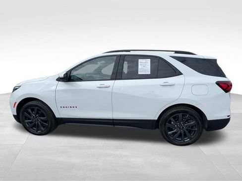 Used 2024 Chevrolet Equinox RS w/ RS Leather Package AWD/4WD image 5