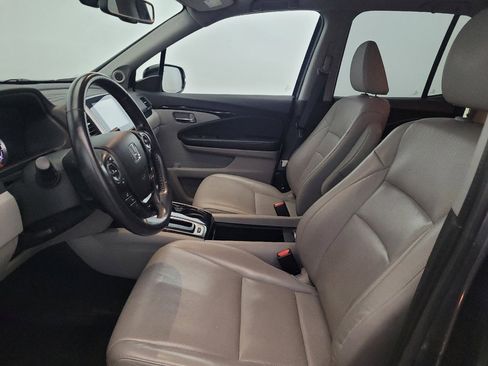 Used 2017 Honda Ridgeline RTL-E image 17