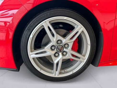 Used 2024 Chevrolet Corvette Stingray Premium Conv w/ 3LT image 9