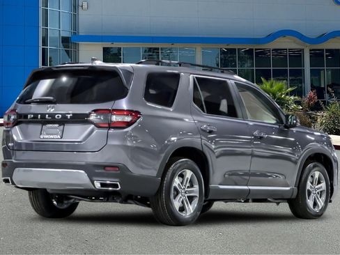 New 2026 Honda Pilot EX-L image 8