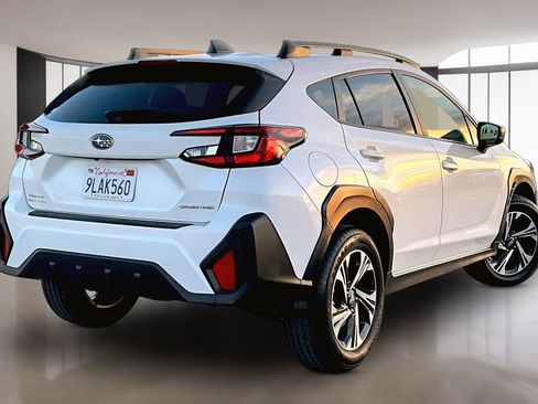 Used 2024 Subaru Crosstrek 2.0i Premium image 6