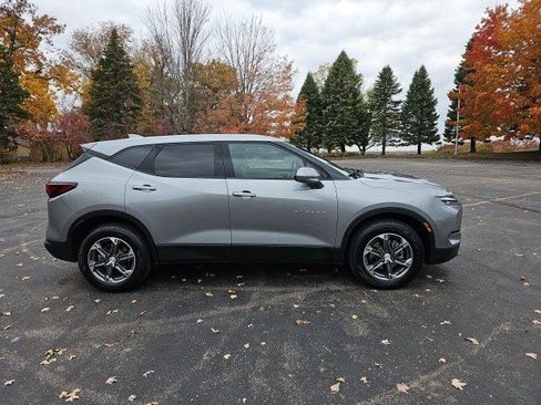 Used 2023 Chevrolet Blazer LT image 7