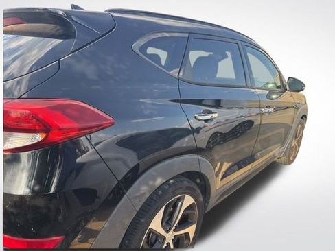 Used 2016 Hyundai Tucson Limited w/ Option Group 03 image 10