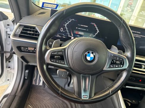 Used 2024 BMW 430i Convertible w/ M Sport Package RWD image 11
