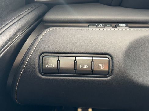 Used 2018 Lexus LC 500 Coupe w/ Performance Package image 22