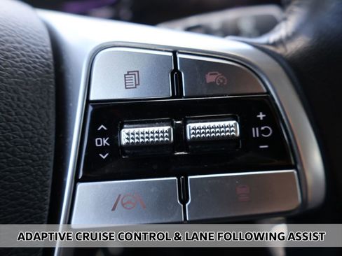 Used 2025 Kia Telluride S FWD image 3