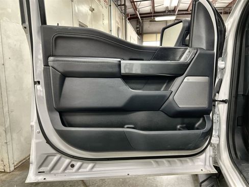 Used 2022 Ford F150 XLT w/ Equipment Group 302A High image 15