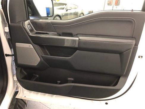 Used 2022 Ford F150 XLT w/ Equipment Group 302A High image 37