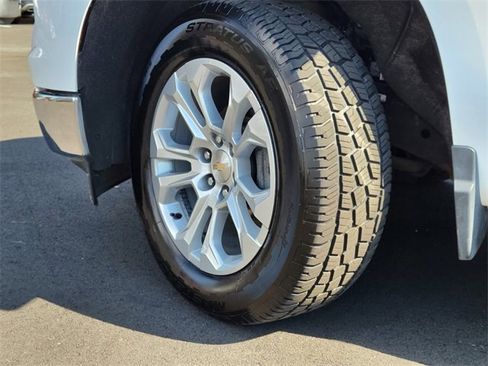 Used 2022 Chevrolet Silverado 1500 LTZ w/ LTZ Premium Package image 33