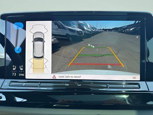 Used 2024 Volkswagen Atlas Cross Sport SEL R-Line image 15