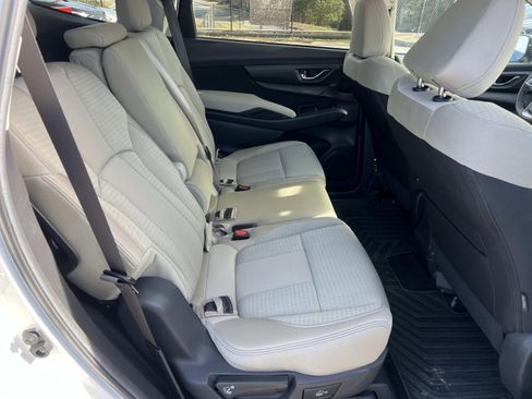 Certified 2024 Subaru Ascent Premium w/ Convenience Package image 15