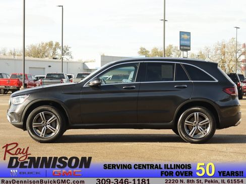 Used 2021 Mercedes-Benz GLC 300 4MATIC image 4