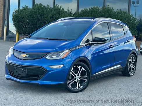 Used 2017 Chevrolet Bolt Premier w/ Driver Confidence II Package FWD image 7
