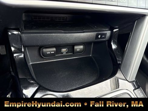 Used 2021 Kia Seltos SX w/ SX Sunroof Package image 26