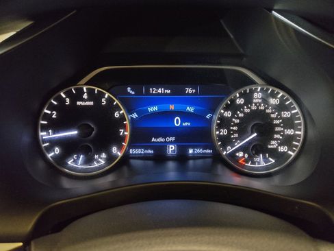 Used 2018 Nissan Murano SL image 23