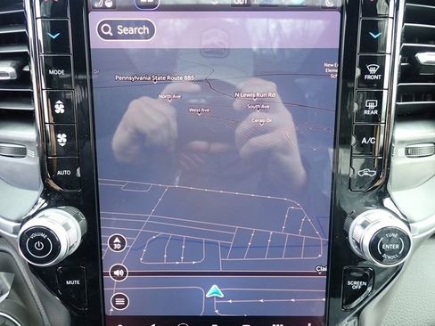 New 2026 RAM 1500 4x4 Crew Cab image 19