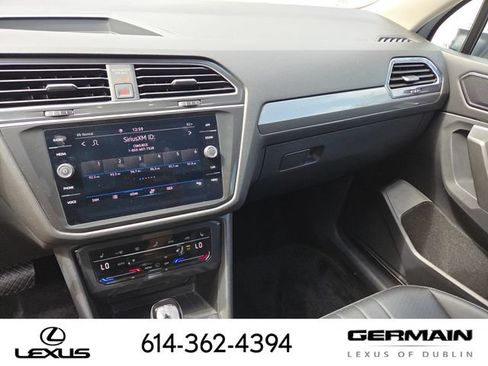 Used 2024 Volkswagen Tiguan SE AWD/4WD image 41