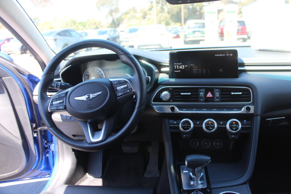 Used 2023 Genesis G70 2.0T AWD/4WD image 16