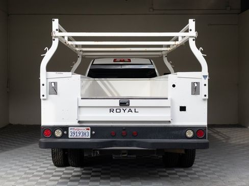 Used 2021 Chevrolet Silverado 3500 W/T w/ WT Convenience Package image 7