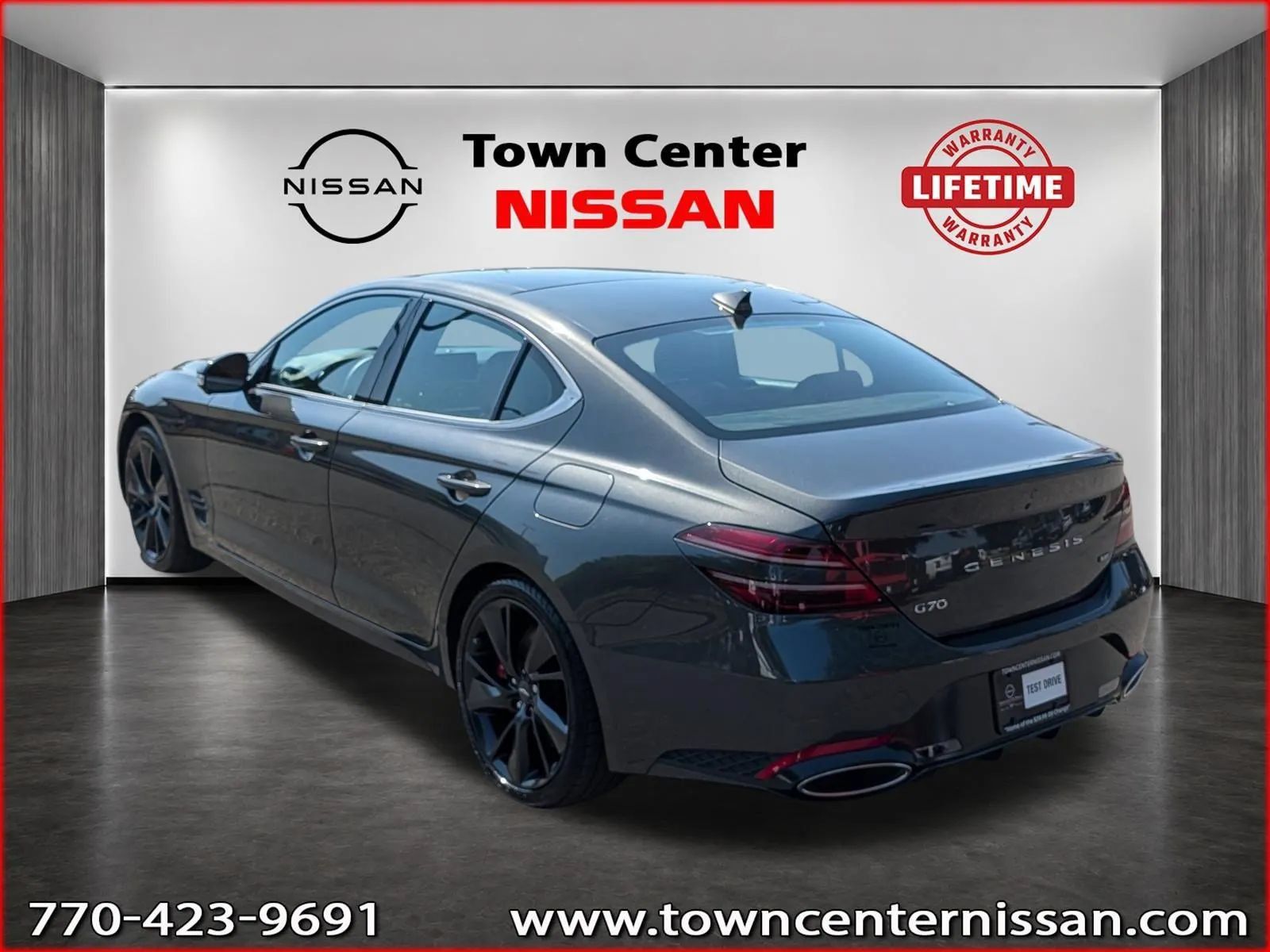 Used 2023 Genesis G70 3.3T w/ Sport Prestige Package RWD image 5