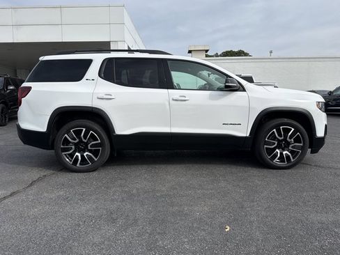 Used 2021 GMC Acadia SLE w/ Driver Convenience Package image 2