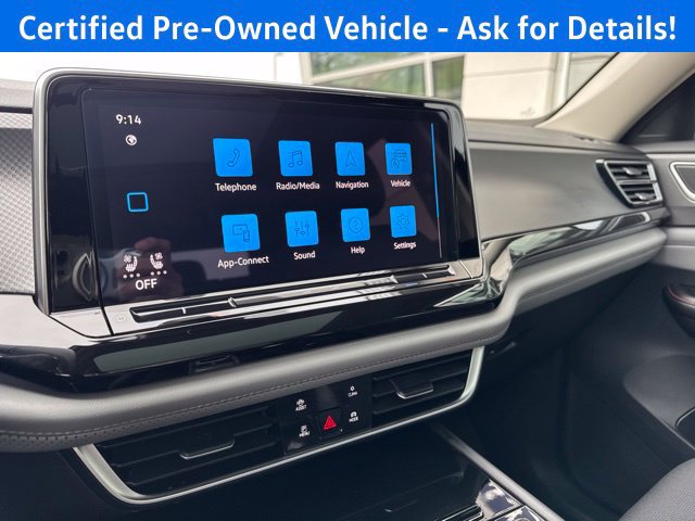 Certified 2026 Volkswagen Atlas Peak Edition AWD/4WD image 13