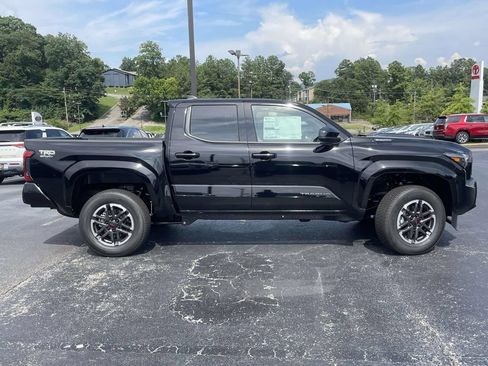 New 2026 Toyota Tacoma TRD Sport AWD/4WD image 2