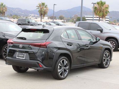 Certified 2025 Lexus UX 300h FWD image 21
